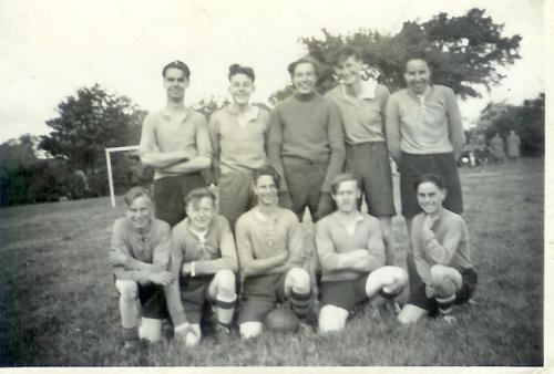 The boys 4th June 1953   Weybread football team